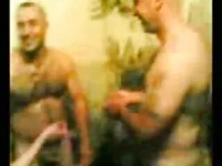 Dedugan scopata un giovane uomo porno italiani hd in il strada