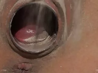 Sexy Latina video porno alta definizione con grandi tette scopa nella parte posteriore