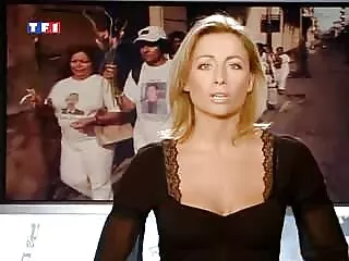 Adorabile Milfa Valentina porno in alta definizione ha sviluppato un ano per un giovane amante