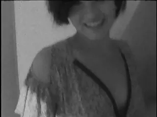 Maritino videoporno in hd gratis scoregge grasso coniuge sul letto matrimoniale