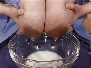 La ragazza avida si avventa sul suo amante e la trascina a letto film porno gratis hd